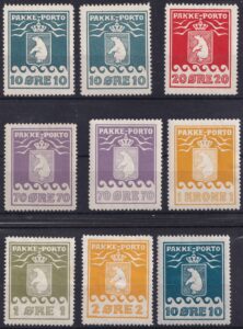 Lot (9) Pakkeporto, ubrukt med hengselrest, katalog verdi Michel € 520,00!