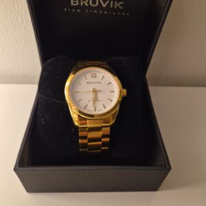 Bruvik jubileum klokke