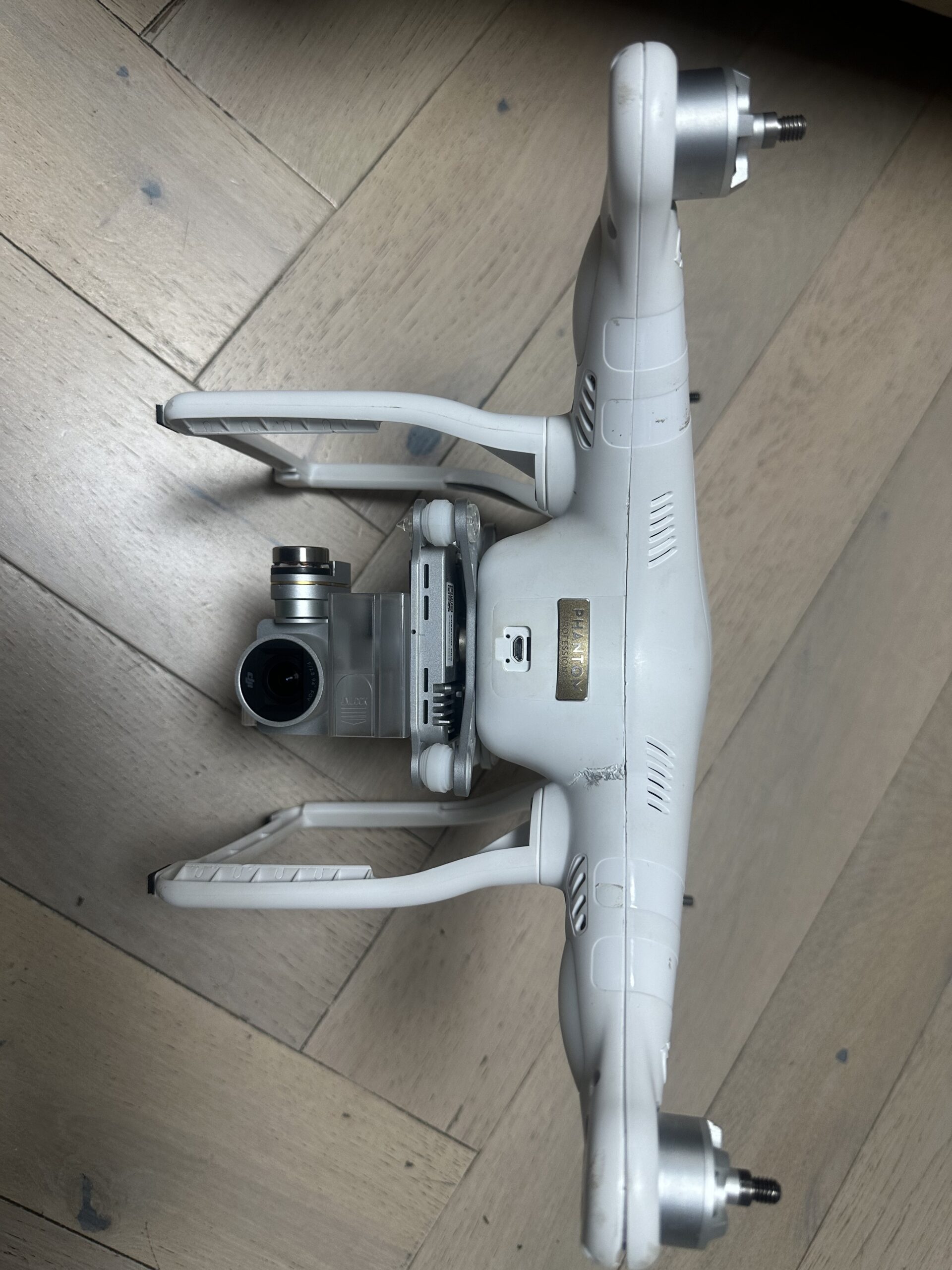 DJI PHANTOM 3 PRO
