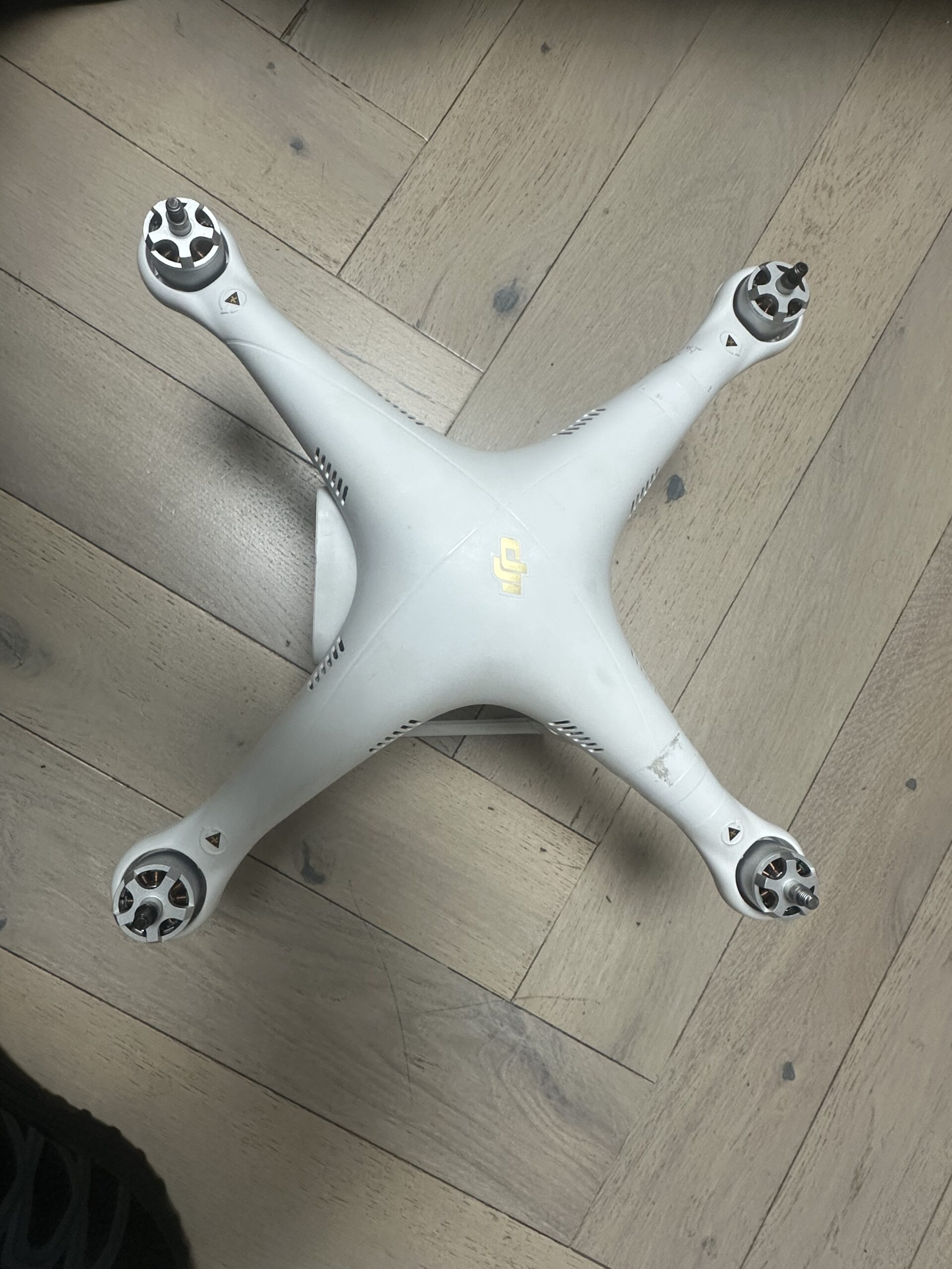DJI PHANTOM 3 PRO