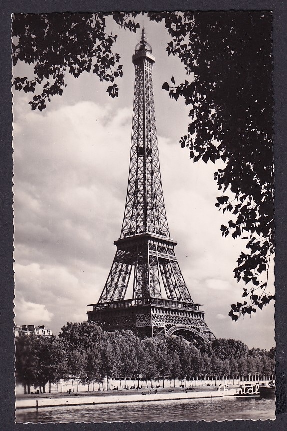 Paris – La Tour Eiffel (142) – Pg. 1956