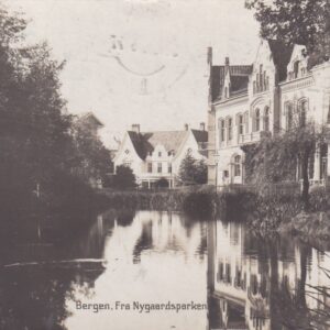 Bergen. Fra Nygaardsparken ( Eneb Mittet & Co 7175)