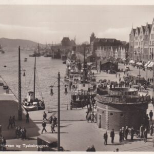 Bergen- Havnen og Tyskebryggen ( Normann 3089).