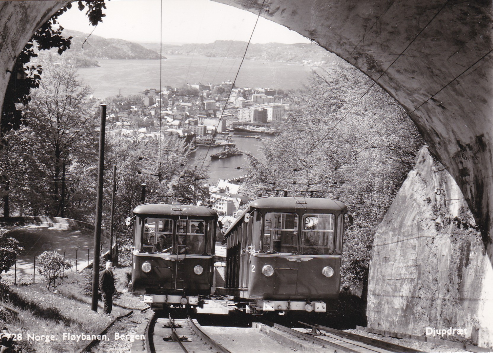 Fløybanen, Bergen ( Djupdræt 728)